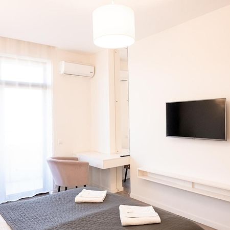 Luxury Apartments “Dream City” ウージュホロド エクステリア 写真