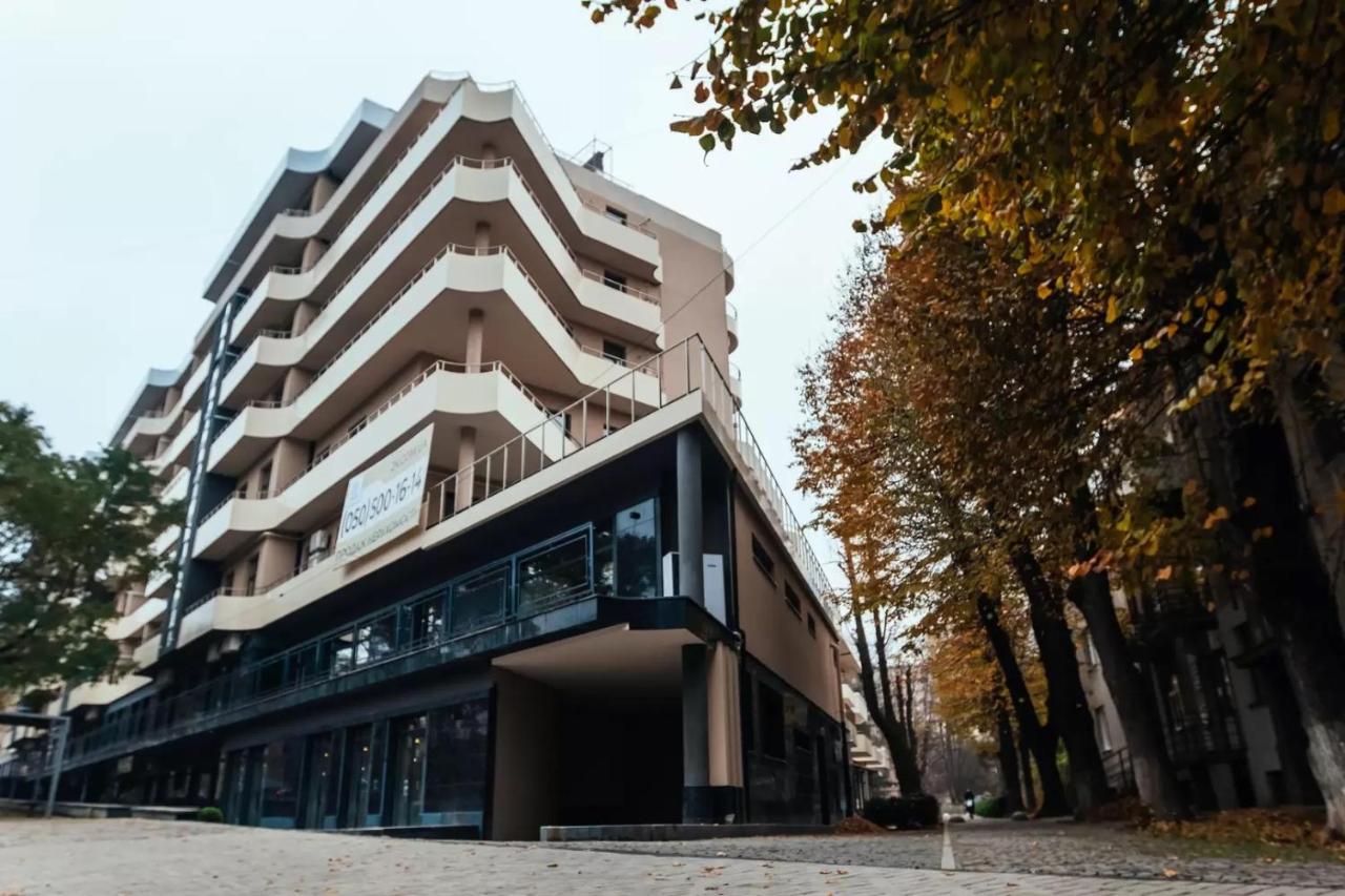Luxury Apartments “Dream City” ウージュホロド エクステリア 写真