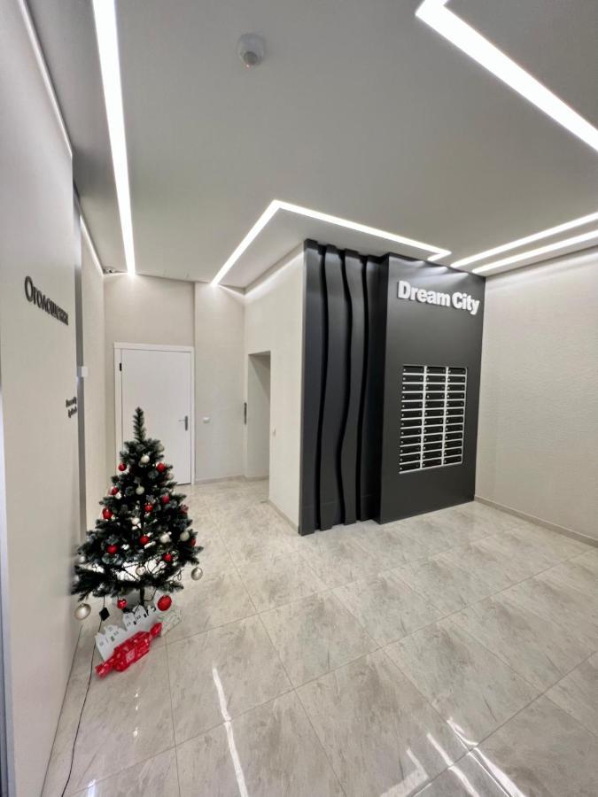 Luxury Apartments “Dream City” ウージュホロド エクステリア 写真
