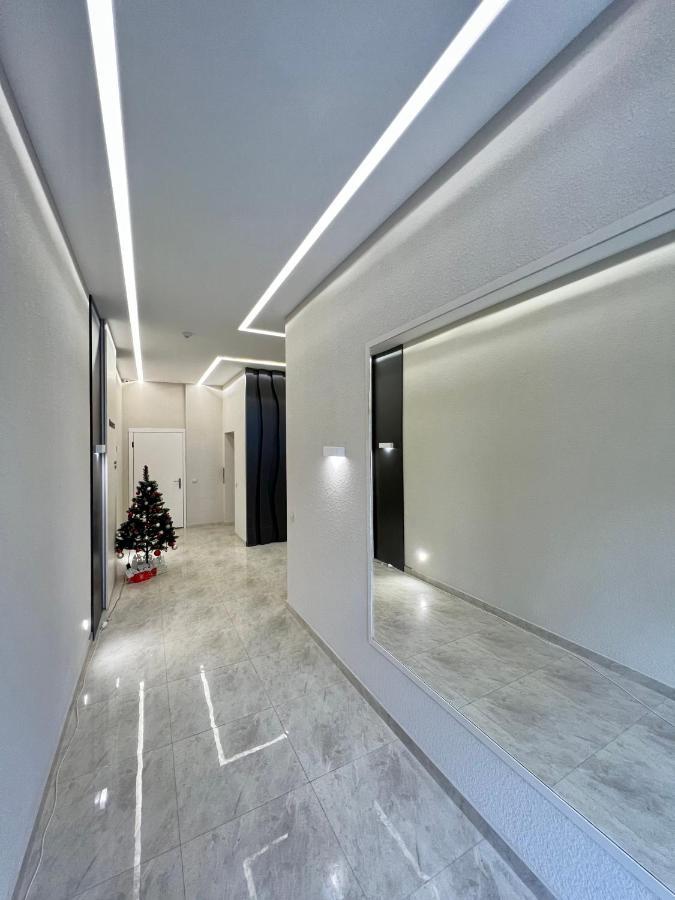 Luxury Apartments “Dream City” ウージュホロド エクステリア 写真