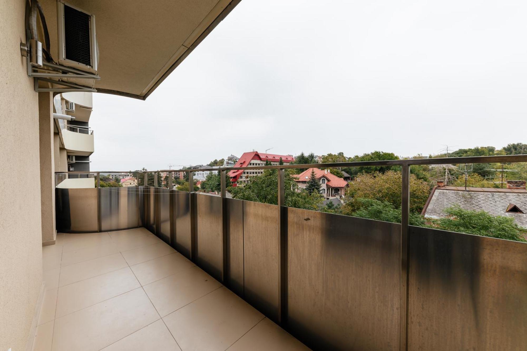 Luxury Apartments “Dream City” ウージュホロド エクステリア 写真